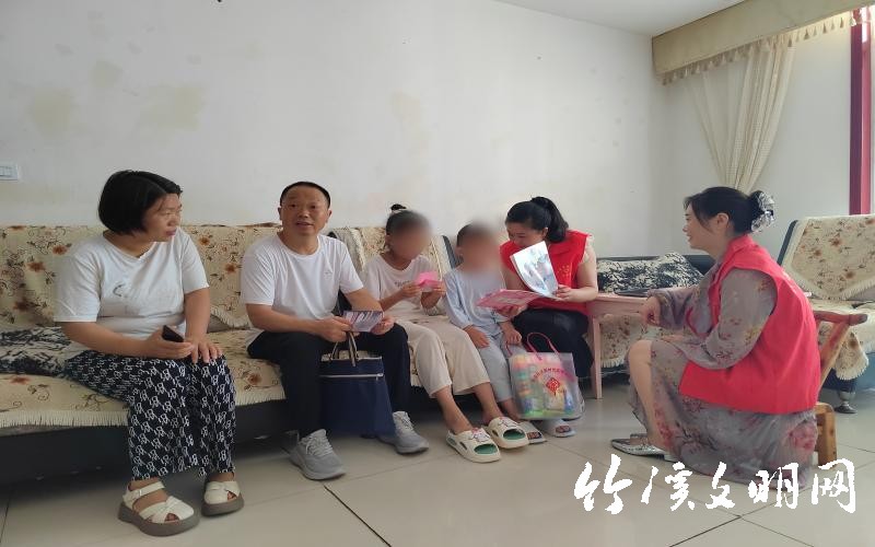 01c39b85e99c42887807dcb1d346879(1).jpg